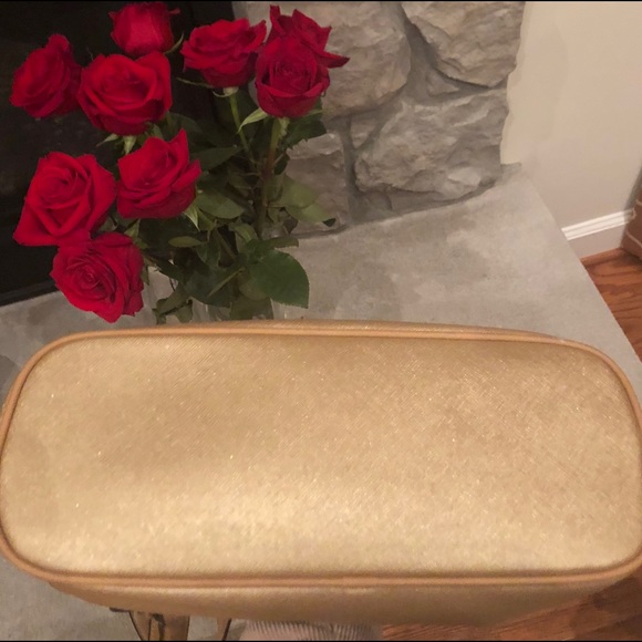 Giani Bernini Gold Tote - Picture 3 of 4